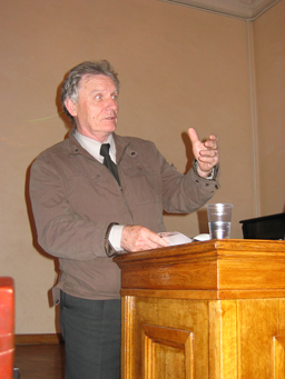 Click on the
image to enlarge (41.9 kB)